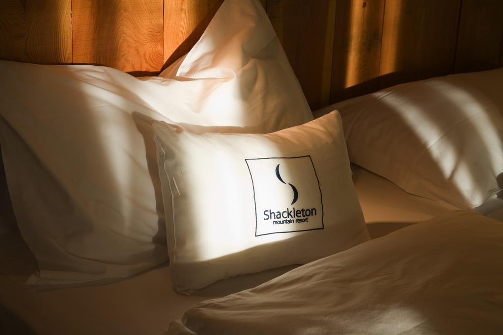 Hotel Shackleton Mountain Resort Сестриере Экстерьер фото