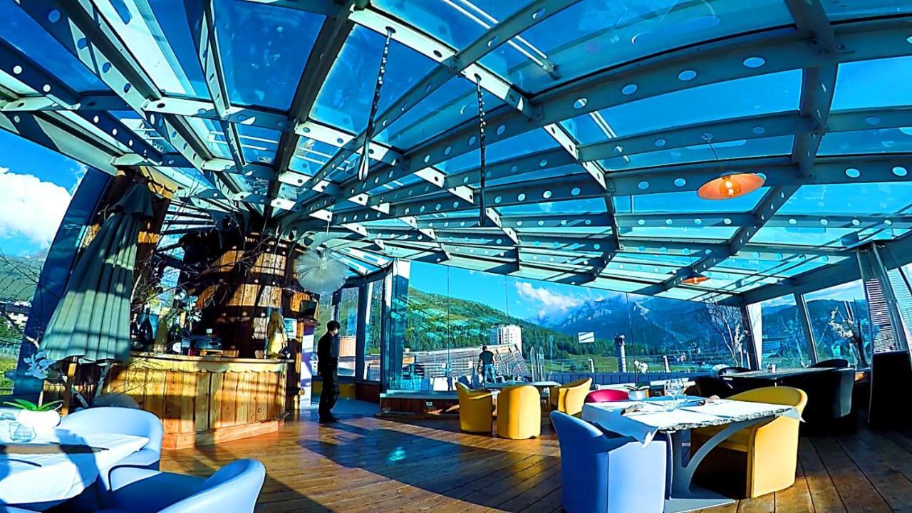 Hotel Shackleton Mountain Resort Сестриере Экстерьер фото